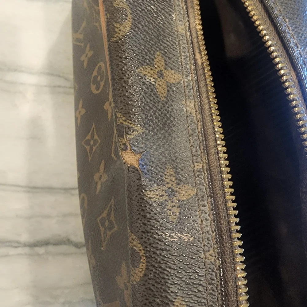 Louis vuitton toiletry bag 25 - Picture 10 of 13
